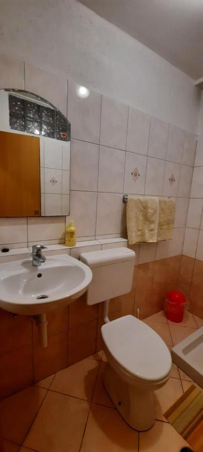 Apartment Lucija Cres Eksteriør billede